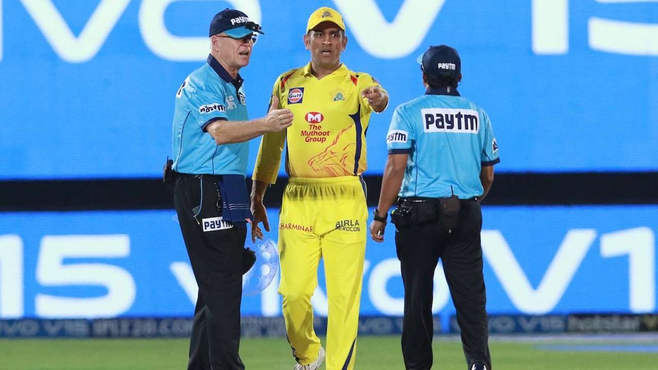 919465-812126-2-ms-dhoni-ipl-twitter