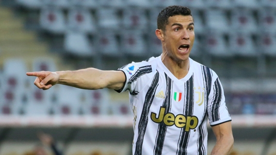 cristiano-ronaldo-torino-v-juventus_pv3nkbwrlv5y1cuzs2f84fq8t