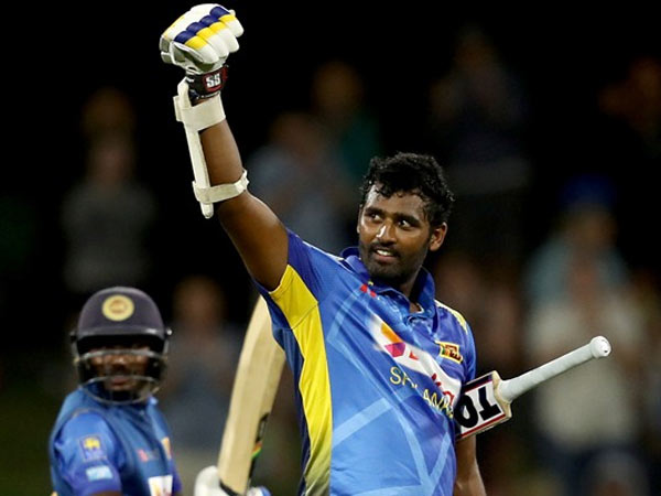 Thisara Perera announces retirement from international cricket