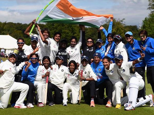 indian women'