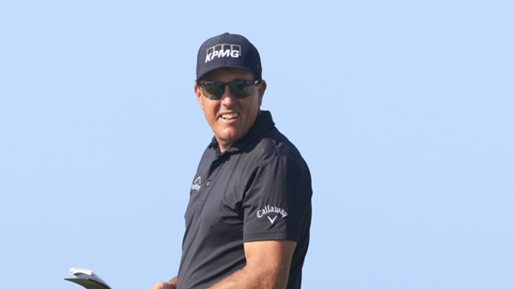 mickelson_1qtcjjiv1us5g1431fq8ndvxjd