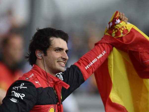 Carlos Sainz web ST