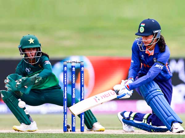 IND-W-vs-PAK-W--sportstiger