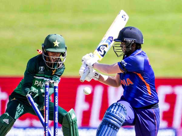 2022/08/Womens-cricket-match-sportstiger.jpg