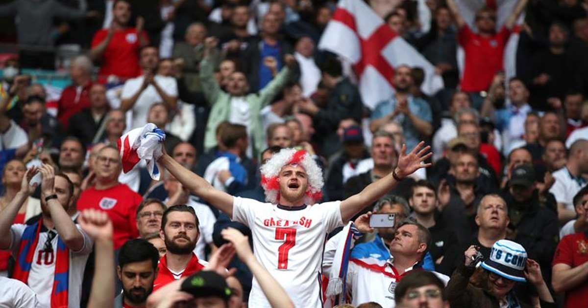 england-fans-banned-web-st
